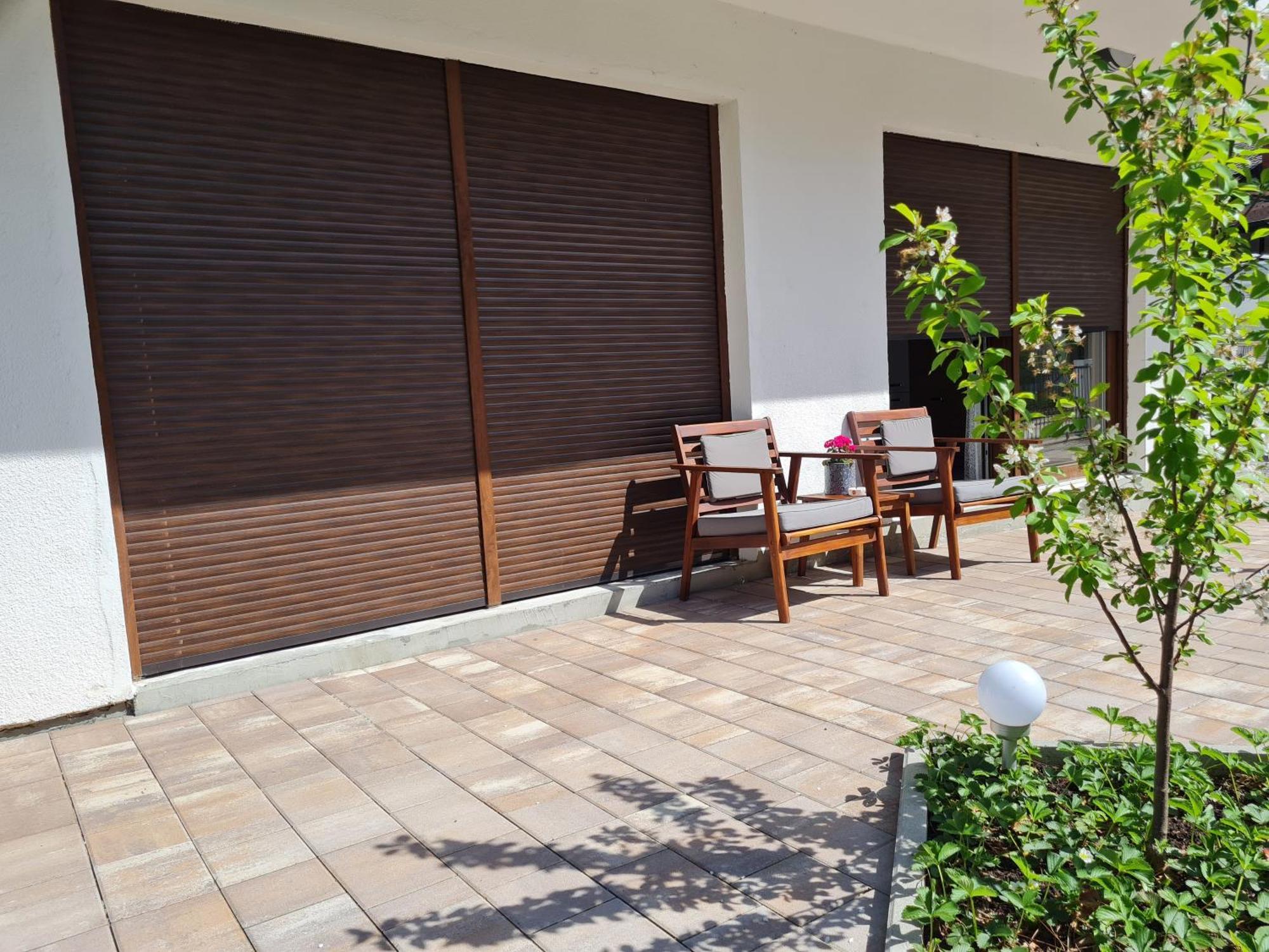 Old Town Road Apartment คาร์โลวัตส์ ภายนอก รูปภาพ